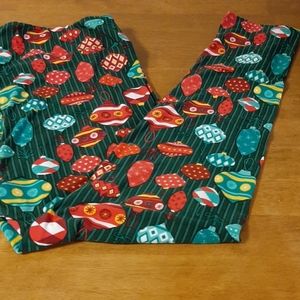 Lularoe TC2 Christmas Leggings